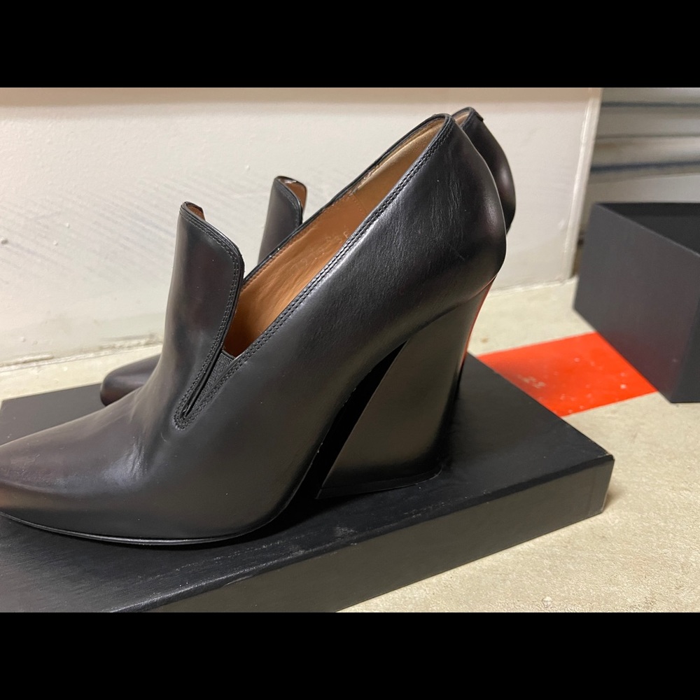 Dries van Noten heels